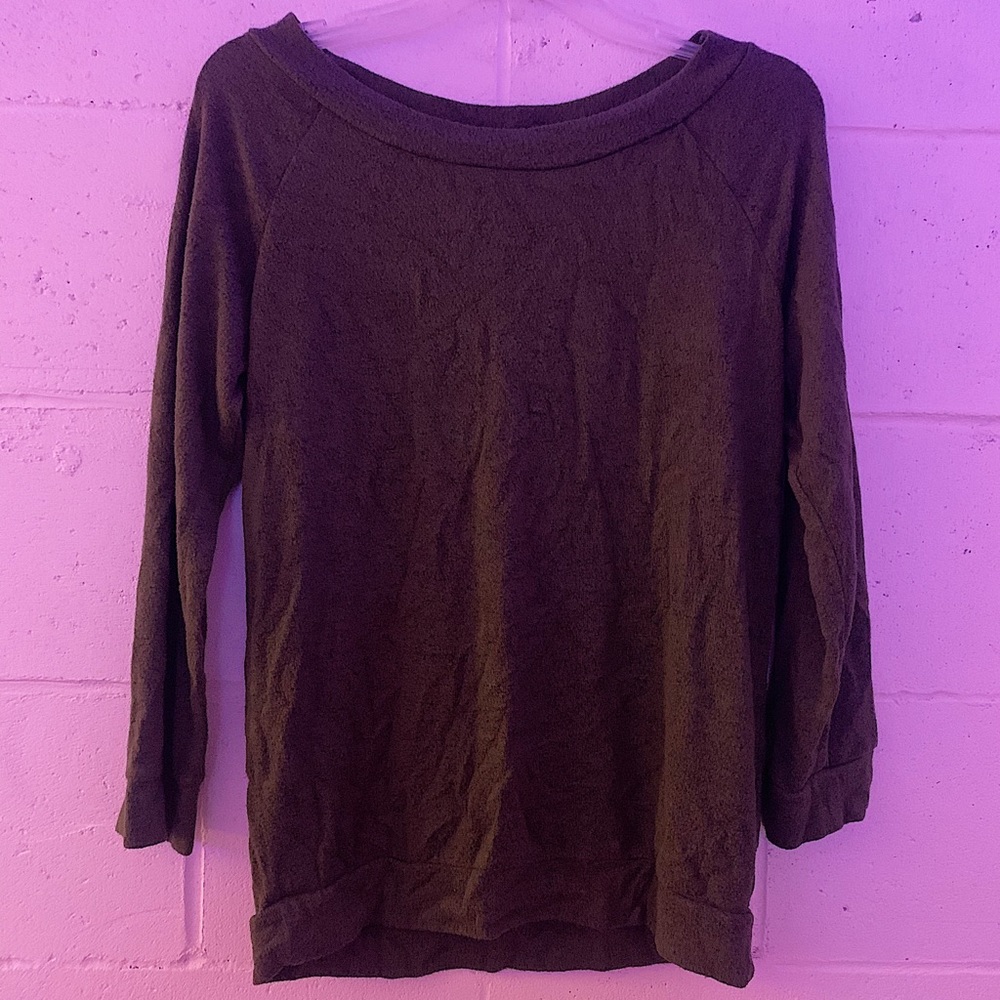 Green long sleeve shirt, size medium. Almost never worn.